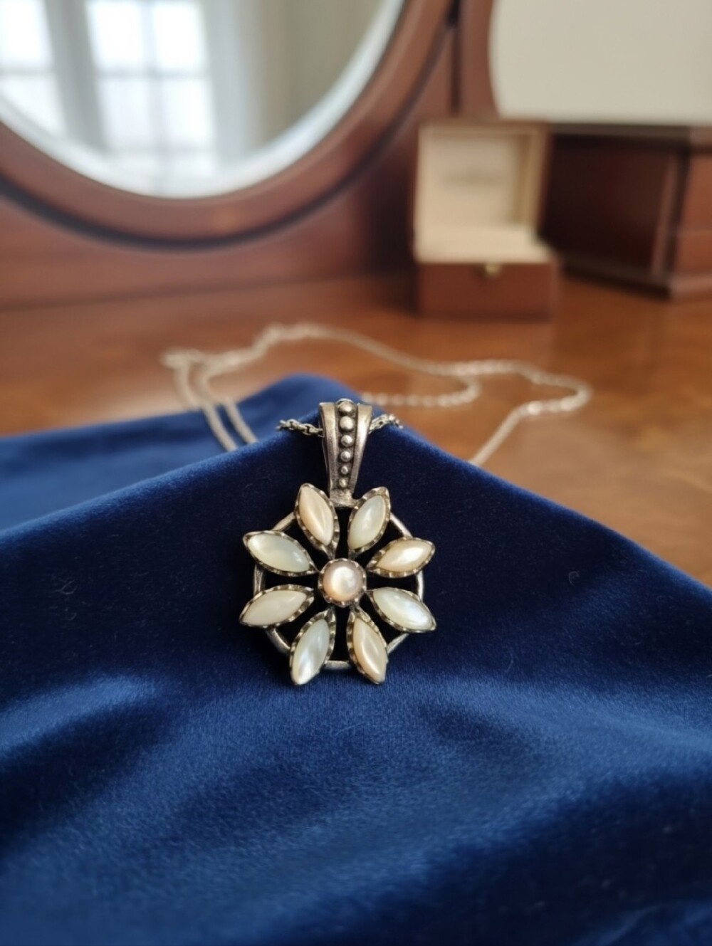 Vintage Mother Of Pearl & Silver Flower Pendant